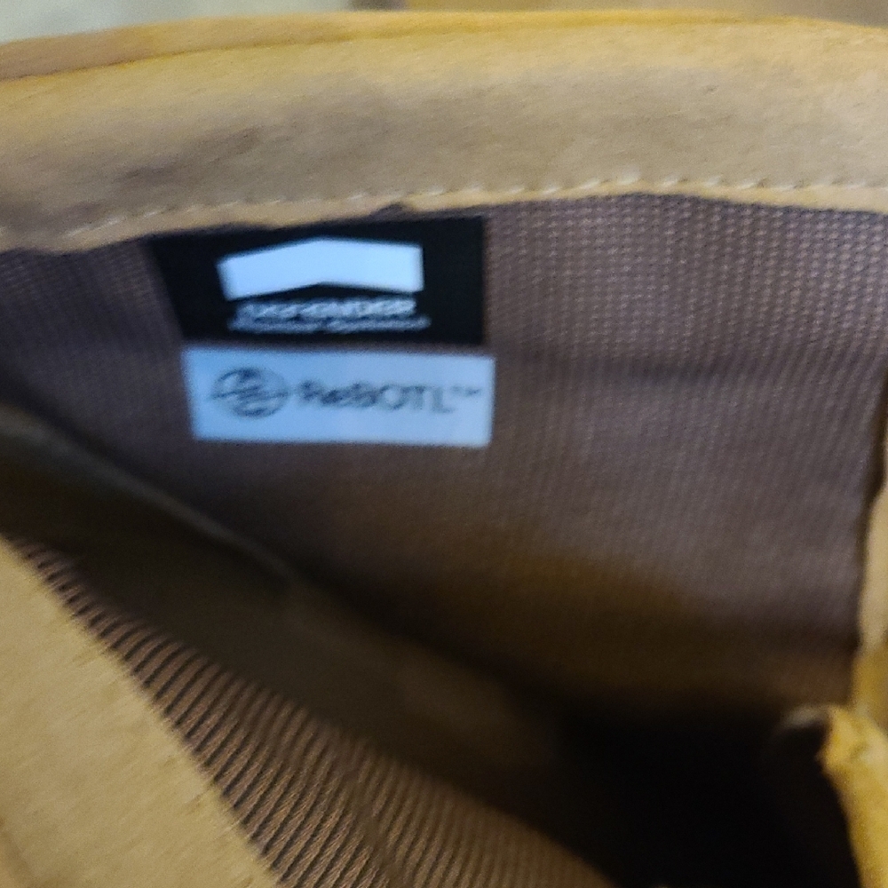 Timberland Wheat Suede Lace-Up Lug Heel Ankle Boots - Picture 2 of 8